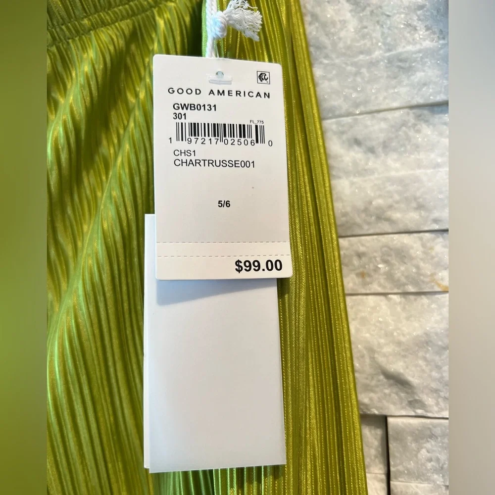 Good American Chartreuse Wide Leg Pants - Picture 12 of 16